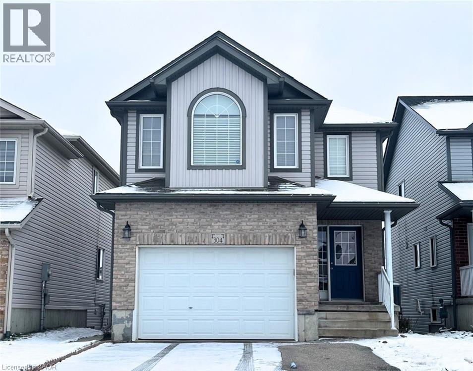 304 LEMON GRASS Crescent Unit# Lower